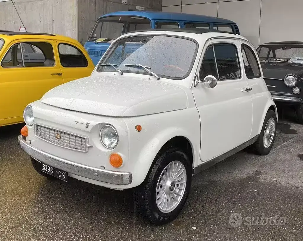 Usata Fiat 500 18 CV (13 kW) 1960 Utilitaria