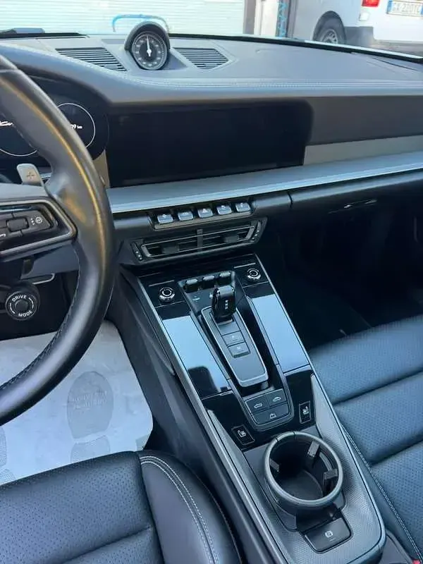 Usata Porsche 911 Carrera 4S Cabriolet 450 CV (330 kW) 2022 Bianco Cabrio