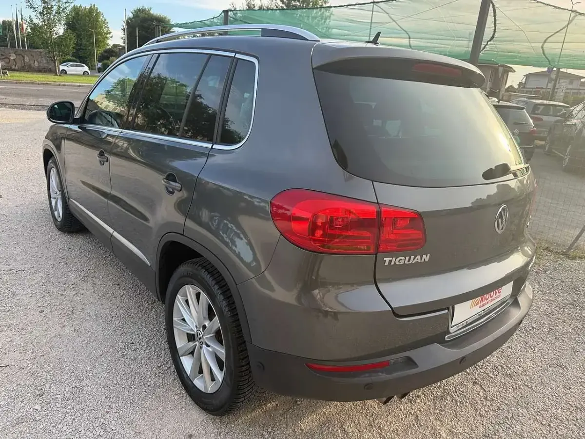 Usata VW Tiguan Sportline 110 CV (80 kW) 2014 Grigio SUV