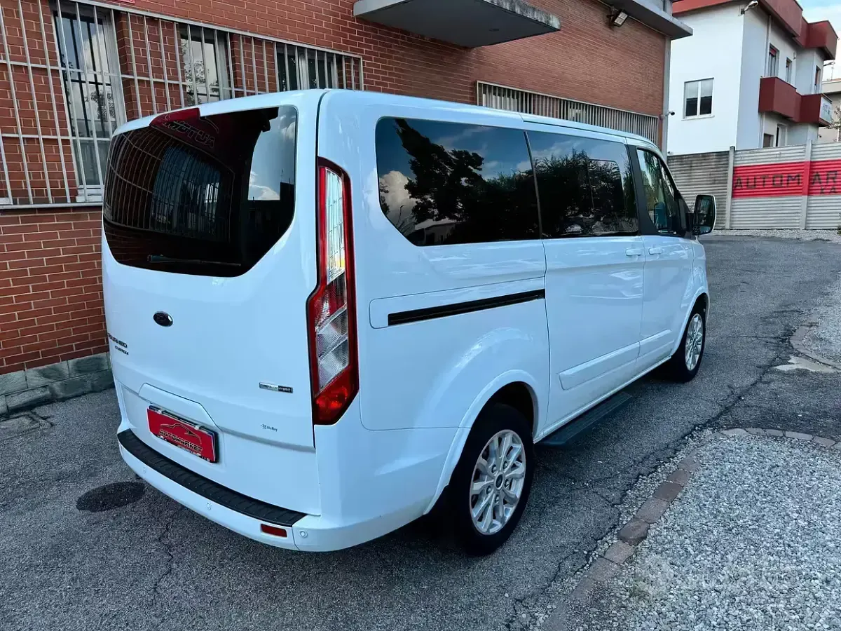 Occasion Ford Tourneo Titanium 131 ch (96 kW) 2020 Blanc Monospace