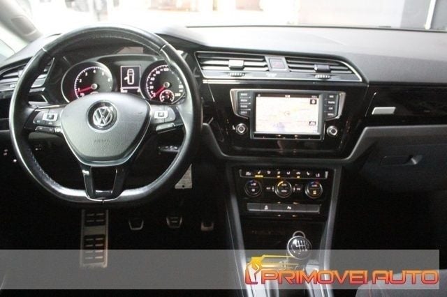 Nero Usata 2017 VW Touran Sound Monovolume | 20.900 € (Molto cara) - Immagine 1/4