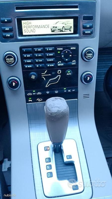 Usata Volvo XC70 Kinetic 205 CV (150 kW) 2009 Bianco Station wagon