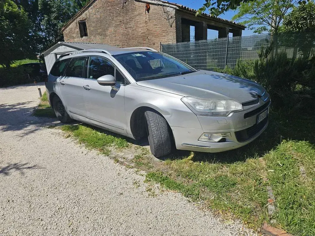 Usata Citroën C5 133 CV (97 kW) 2004 Grigio Station wagon