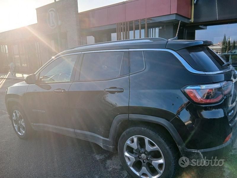 Usata Jeep Compass 170 CV (125 kW) 2018 Nero SUV