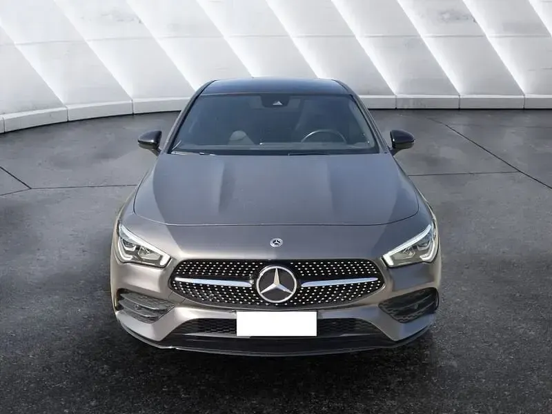 Usata Mercedes CLA200 Shooting Brake Premium 150 CV (110 kW) 2023 Nero Station wagon