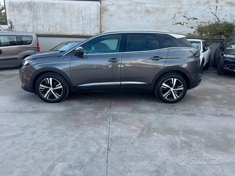 Usata Peugeot 3008 GT 131 CV (96 kW) 2021 Grigio SUV