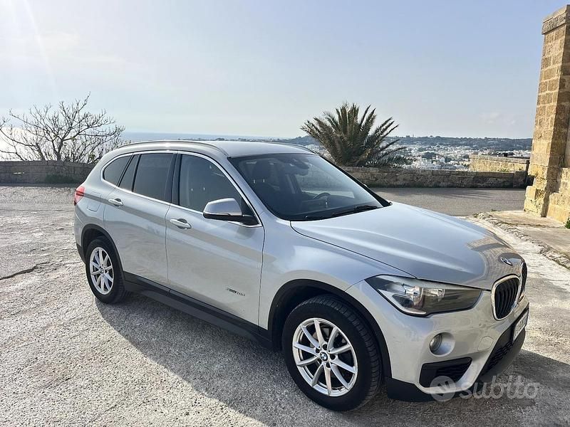 Usata BMW X1 150 CV (110 kW) 2017 Grigio SUV