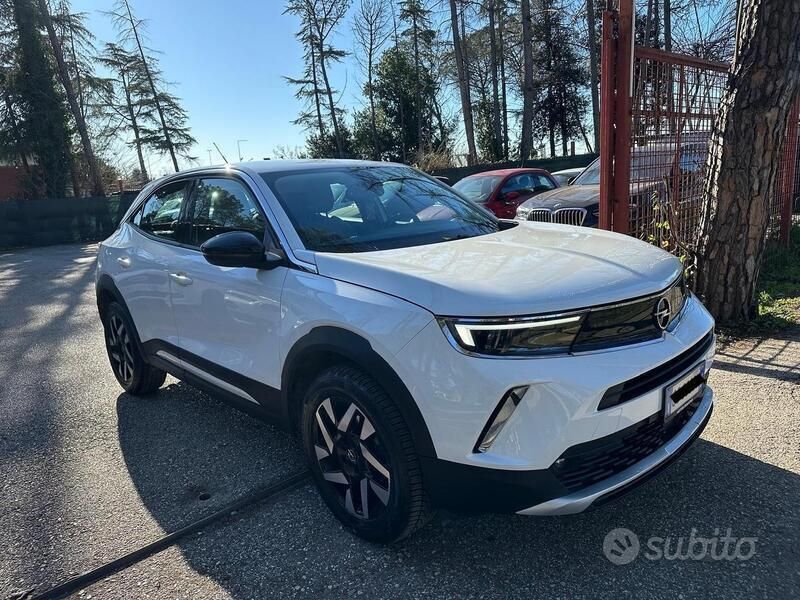 Usata Opel Mokka Edition 131 CV (96 kW) 2022 Bianco SUV