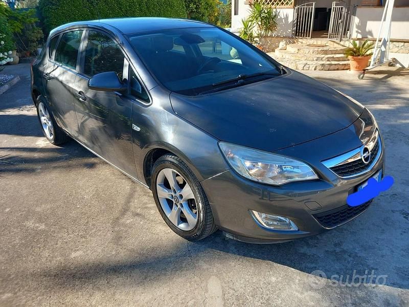 Usata Opel Astra 2011