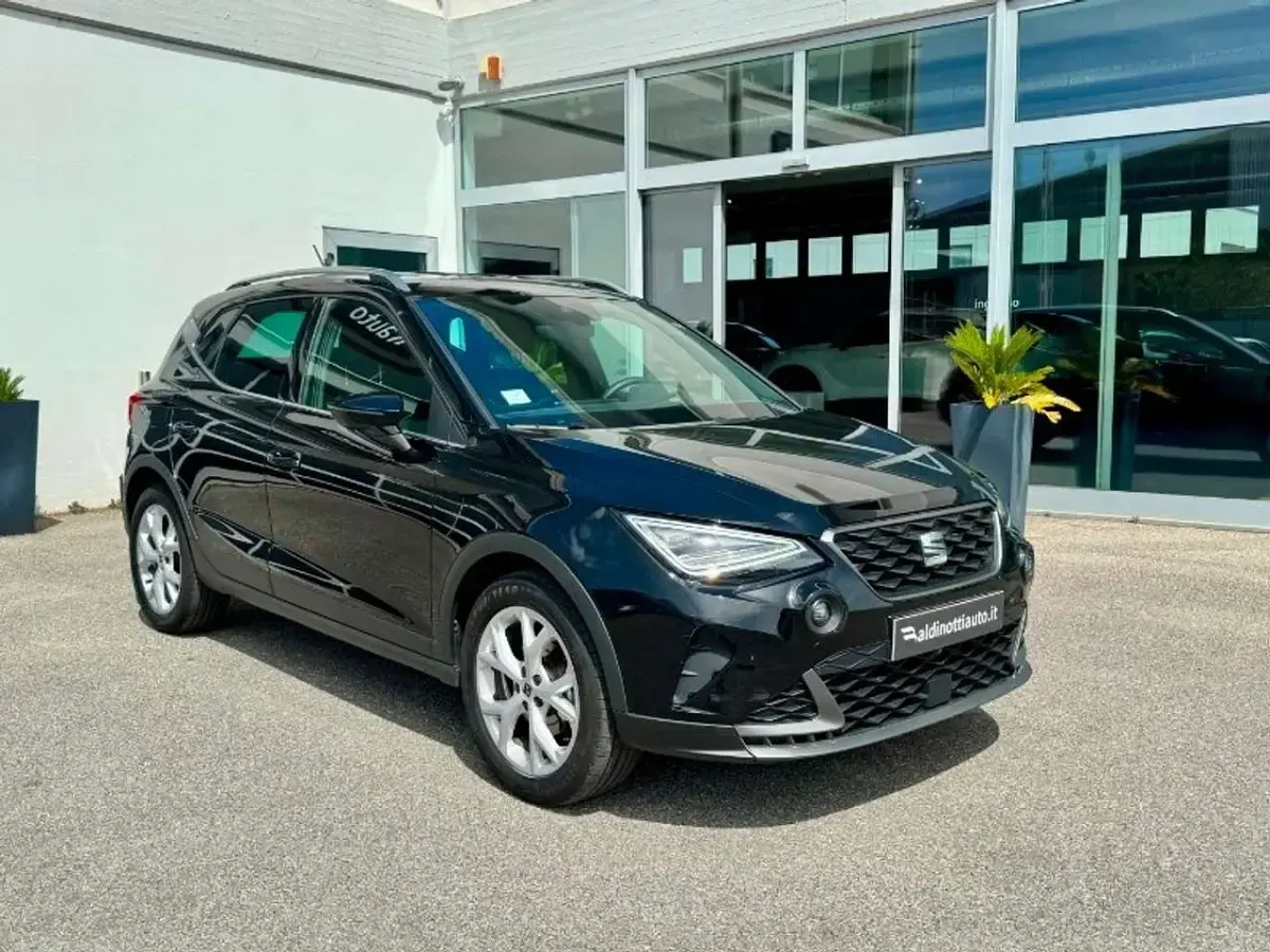 Usata Seat Arona FR 95 CV (69 kW) 2025 Nero SUV