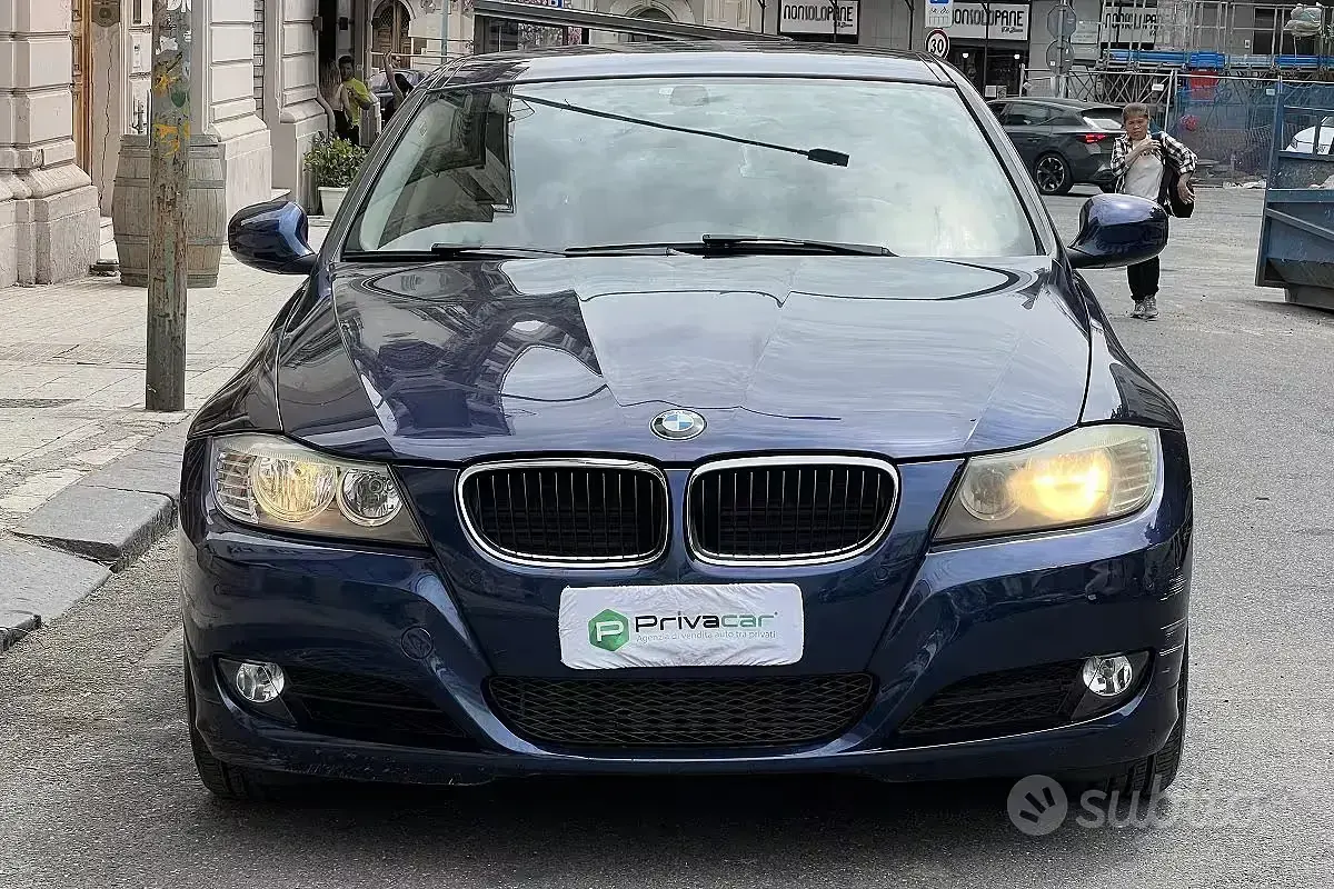 Usata BMW 320 Efficient Dynamics 163 CV (119 kW) 2012 Bluazzurro Station wagon