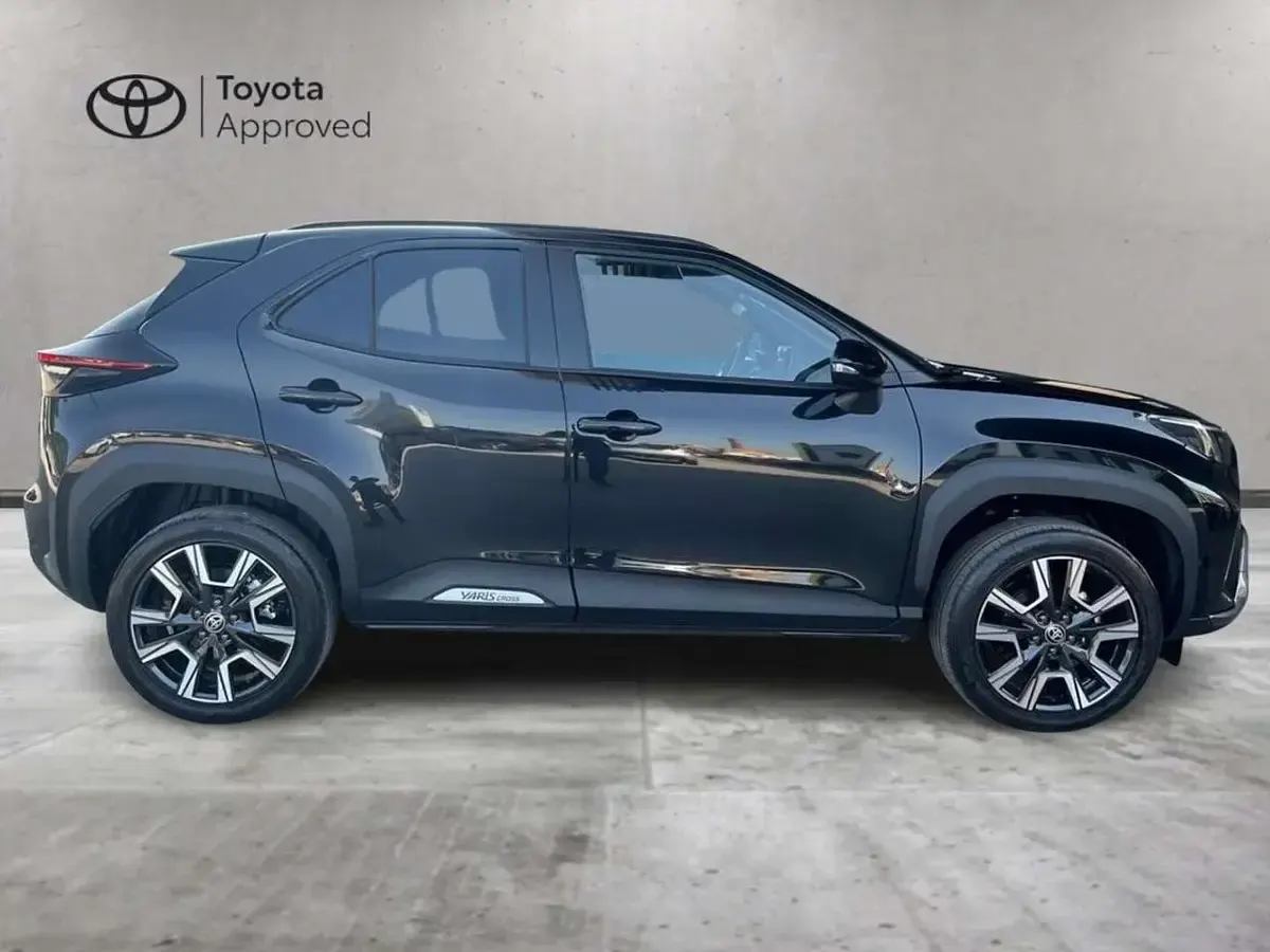 Nuova Toyota Yaris Lounge 92 CV (67 kW) 2026 Other Utilitaria