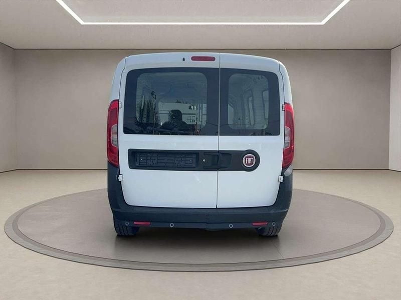 Usata Fiat Doblò S 95 CV (69 kW) 2018 Bianco(met.) Monovolume