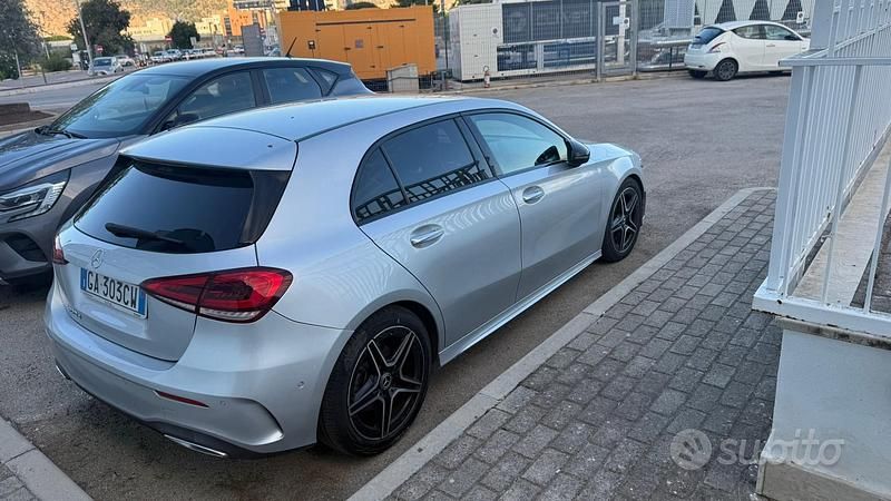Usata Mercedes 220 Premium Plus 194 CV (142 kW) 2020 Grigio Berlina