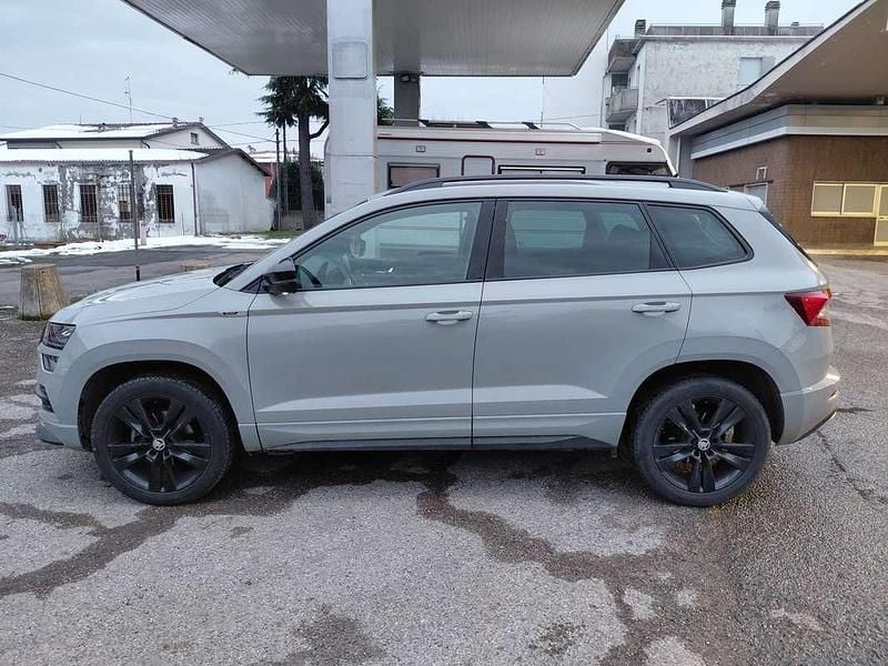 Usata Skoda Karoq SportLine 150 CV (110 kW) 2021 Grigio SUV