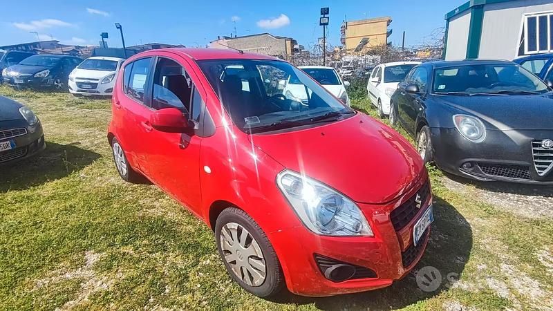 Usata Suzuki Splash 68 CV (50 kW) 2013 Rosso Utilitaria