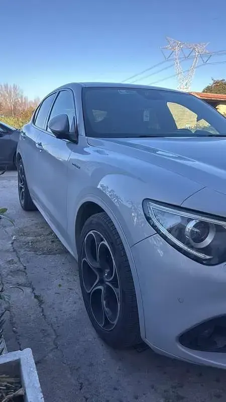 Usata Alfa Romeo Stelvio Ti 209 CV (153 kW) 2021 SUV