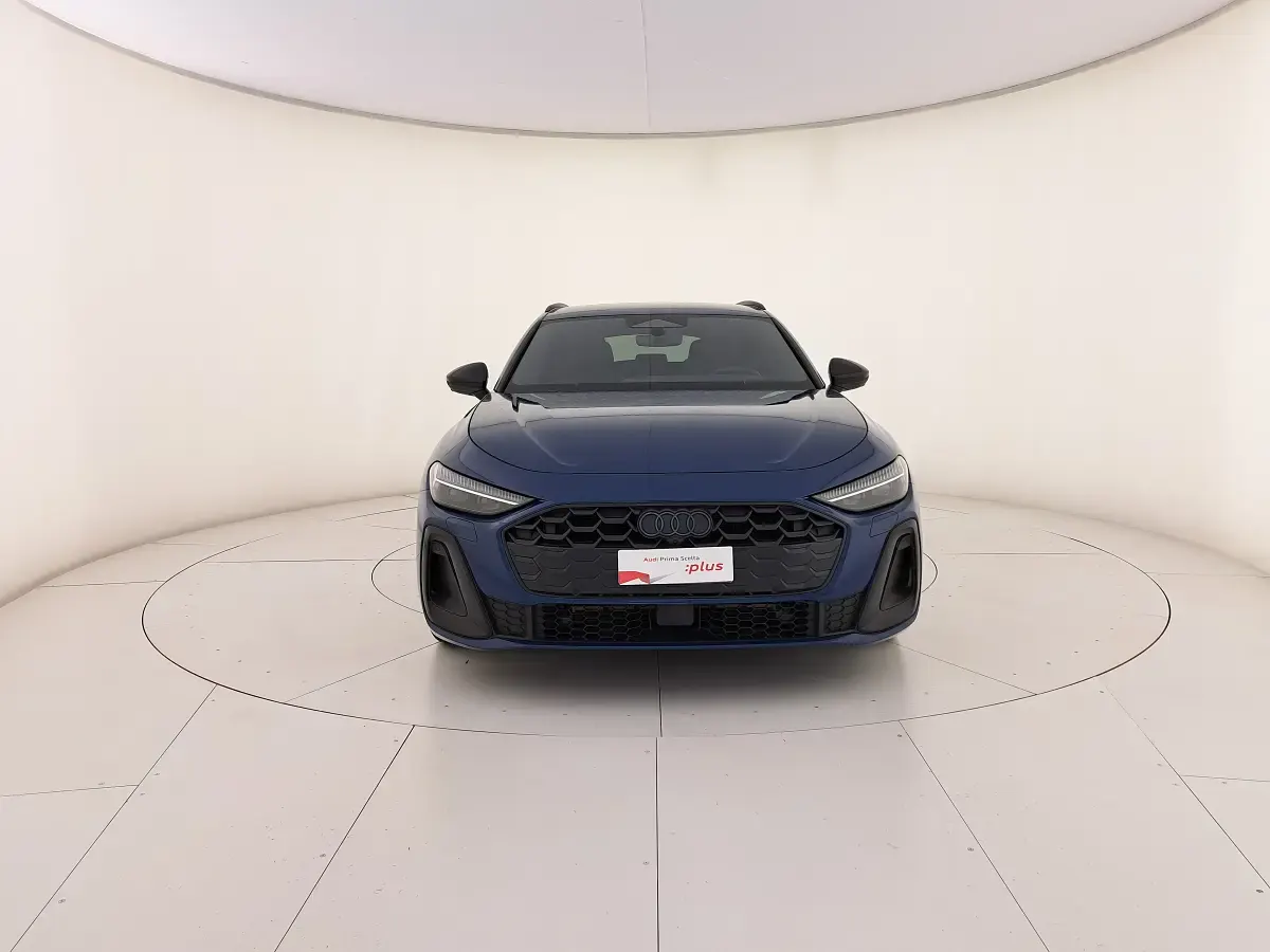 Usata Audi A5 S-Line 299 CV (219 kW) 2025 Blu ascari metallizzato Station wagon
