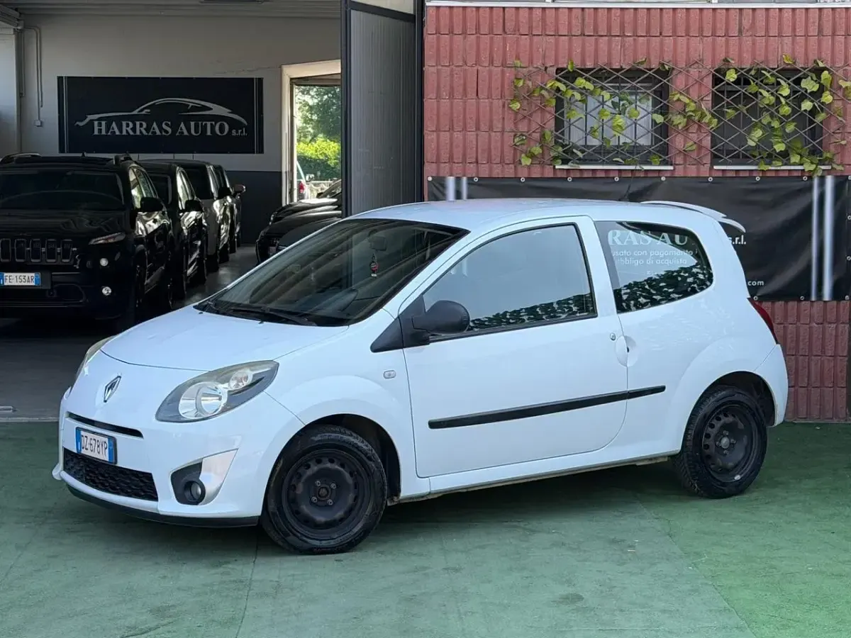 Usata Renault Twingo LE 58 CV (42 kW) 2009 Utilitaria