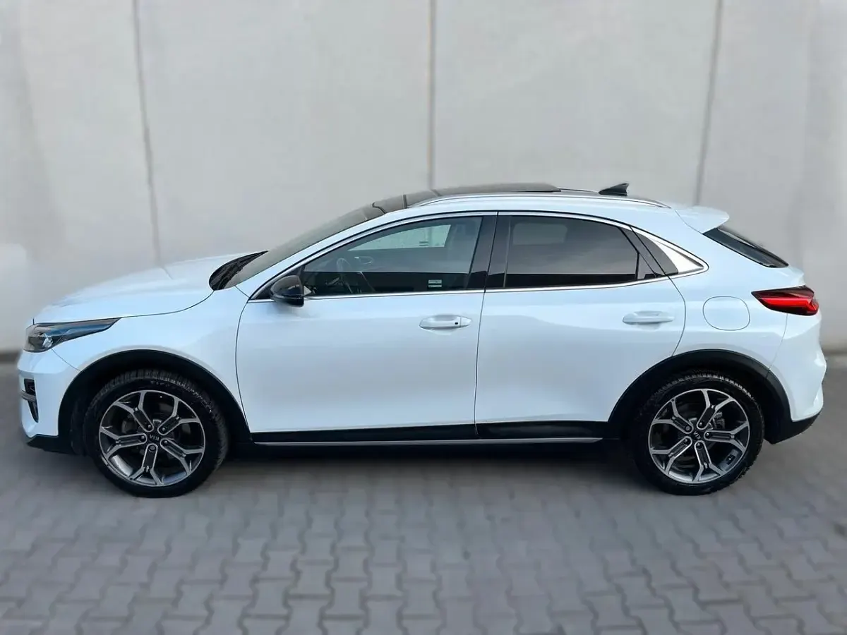 Usata Kia XCeed 136 CV (100 kW) 2019 Bianco SUV