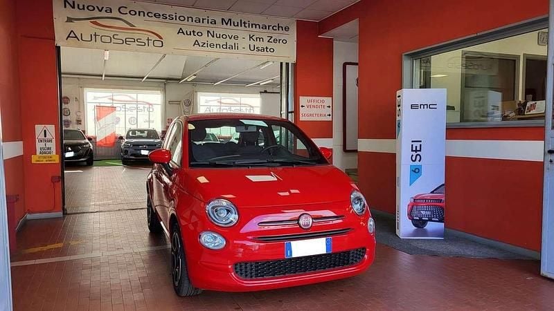 Usata Fiat 500 Club 69 CV (50 kW) 2022 Rosso Utilitaria