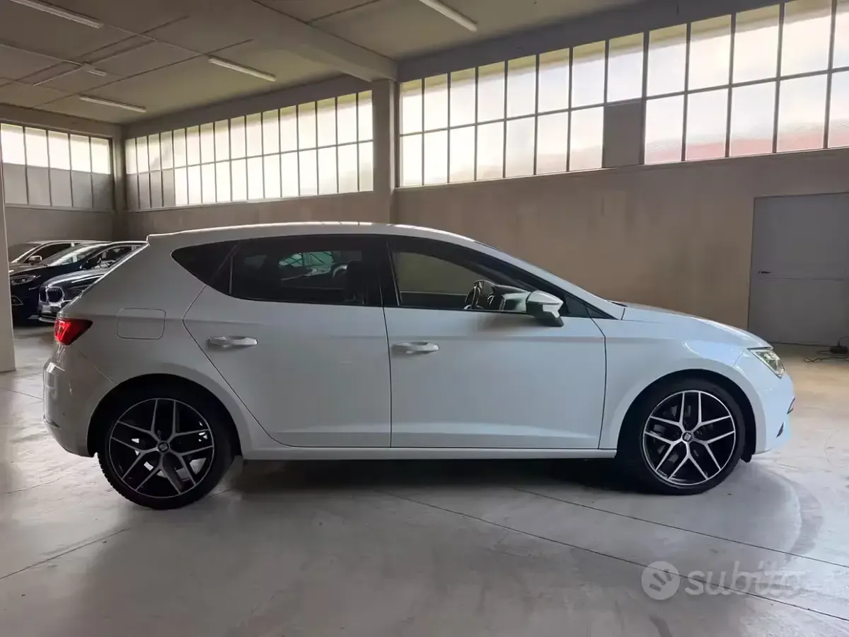 Usata Seat Leon FR 150 CV (110 kW) 2018 Bianco Berlina