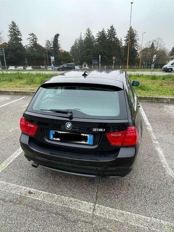 Usata BMW 318 143 CV (105 kW) 2009 Station wagon