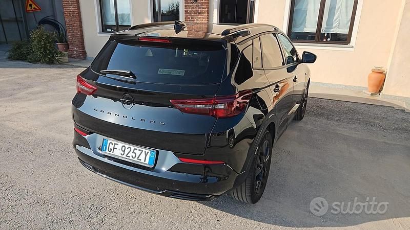 Usata Opel Grandland X GS Line 130 CV (95 kW) 2022 Nero SUV