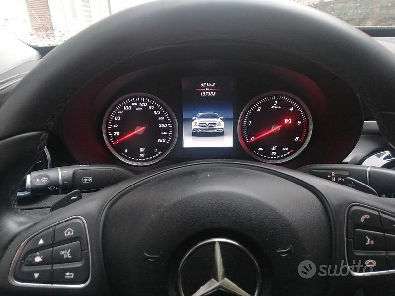 Usata Mercedes C220 150 CV (110 kW) 2018 Nero Berlina