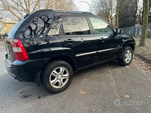 Usata Kia Sportage 140 CV (102 kW) 2006 Nero SUV