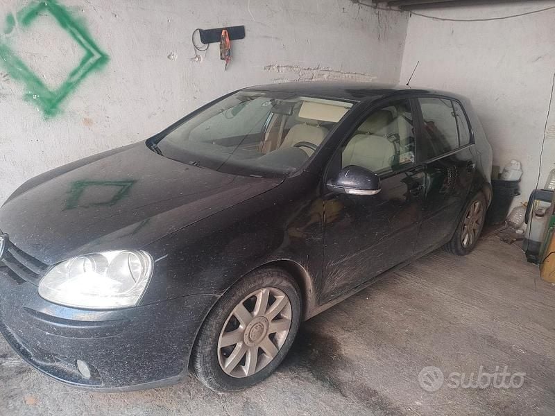 Usata VW Golf IV 140 CV (102 kW) 2005 Nero Berlina