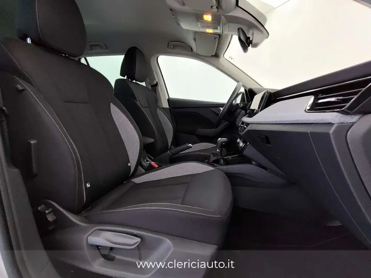 Usata Skoda Kamiq Selection 116 CV (85 kW) 2025 Argento SUV