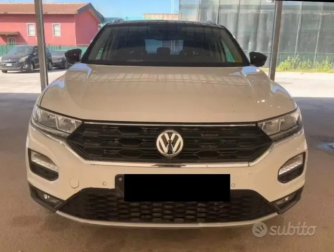 Usata VW T-Roc Style 150 CV (110 kW) 2019 Bianco SUV