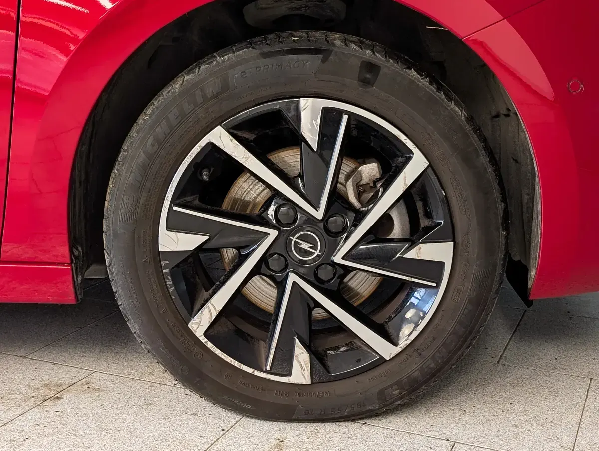 Usata Opel Corsa S 101 CV (74 kW) 2025 Other Utilitaria
