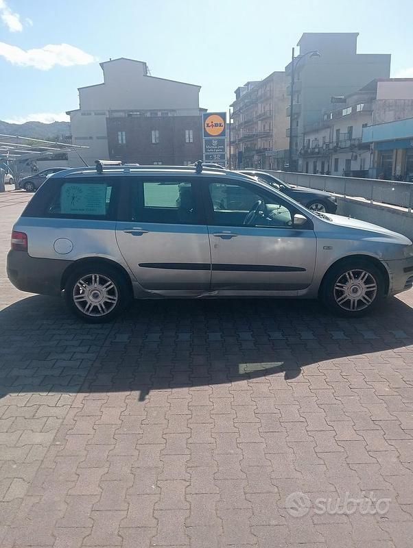 Usata Fiat Stilo Wagon 2003 Grigio Station wagon
