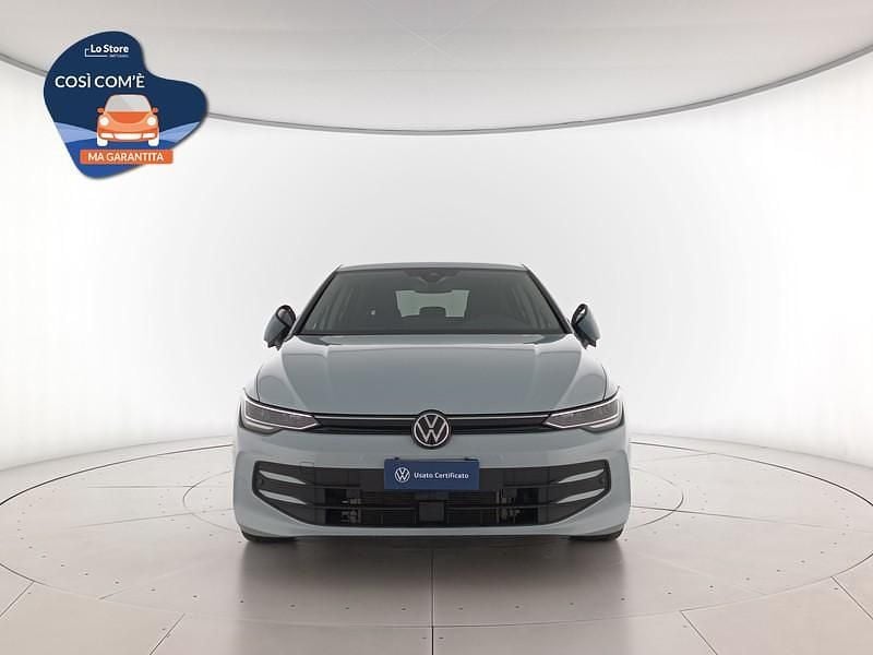 Usata VW Golf VIII Edition 116 CV (85 kW) 2024 Crystal ice blue metallizzato Berlina