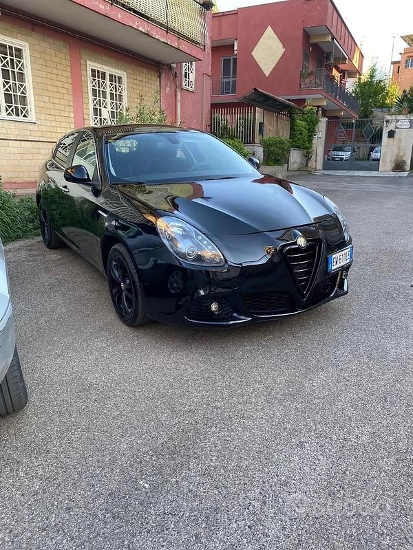 Usata Alfa Romeo Giulietta 105 CV (77 kW) 2014 Nero Utilitaria