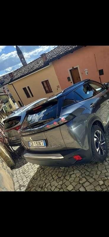 Usata Peugeot 2008 GT-line 102 CV (75 kW) 2020 Grigio SUV