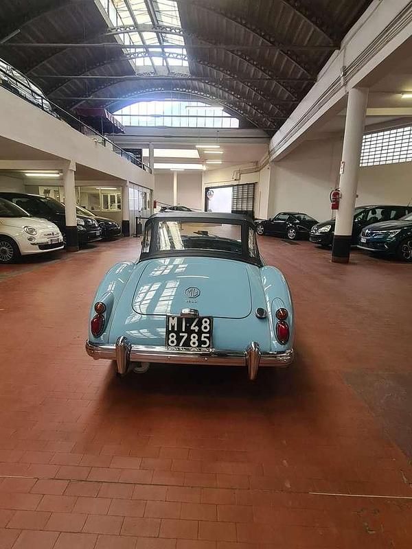 Usata MG 1600 80 CV (58 kW) 1960 Blu/azzurro Cabrio