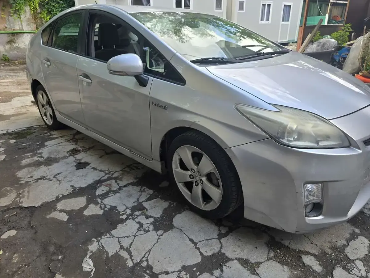 Usata Toyota Prius 99 CV (72 kW) 2010 Other Utilitaria