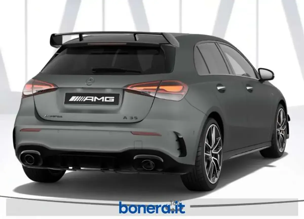 Nuova Mercedes A35 AMG Premium 306 CV (225 kW) 2026 Grigio montagna magno manufakt Berlina