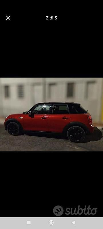 Usata Mini Cooper D 2015 Rosso Utilitaria