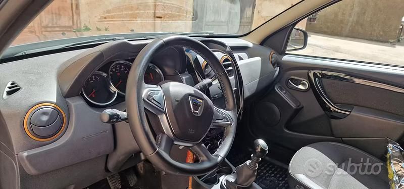 Usata Dacia Duster 109 CV (80 kW) 2017 SUV