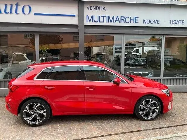 Usata Audi A3 S-Line 131 CV (96 kW) 2021 Rosso Berlina