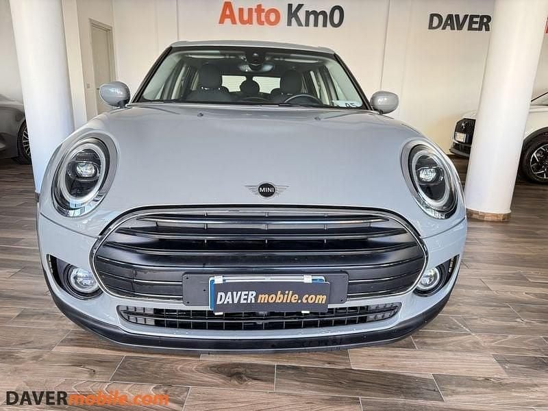 Usata Mini One Clubman Essential 115 CV (84 kW) 2022 Grigio Station wagon