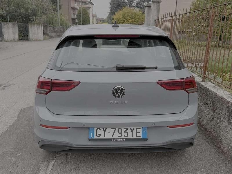 Usata VW Golf VIII Edition 116 CV (85 kW) 2020 Grigio Berlina