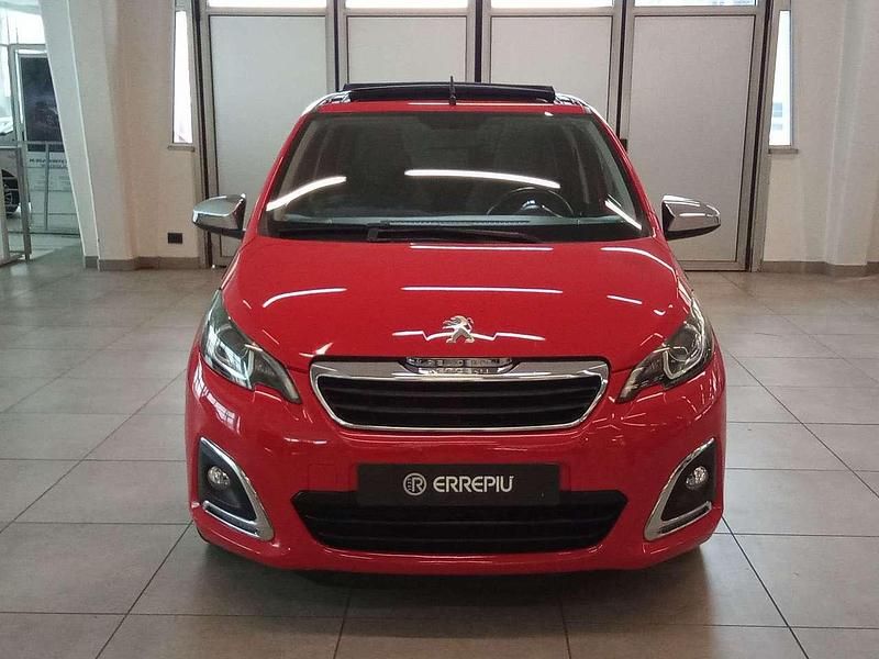 Usata Peugeot 108 Allure 72 CV (52 kW) 2021 Rosso Utilitaria