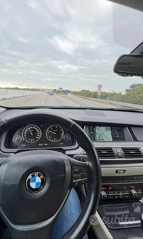 Usata BMW 530 Gran Turismo 245 CV (180 kW) 2011 Berlina