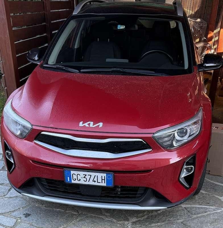 Usata 2021 Kia Stonic Spirit SUV | 13.800 € (Ottimo prezzo) - Immagine 1/4