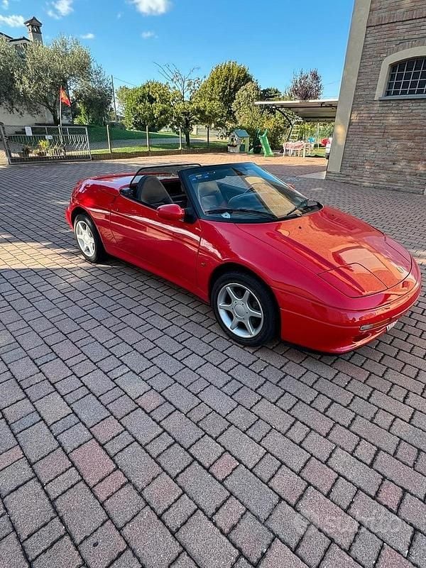 Usata Lotus Elan 1991 Rosso Cabrio